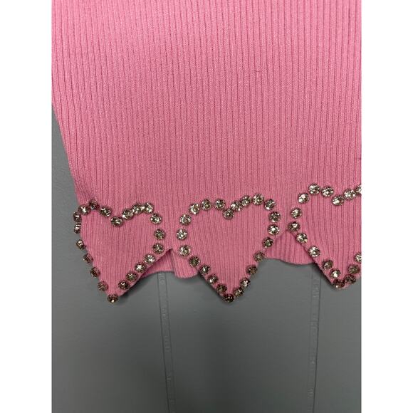 Lizette Collection pink crop sweater with heart rhinestones,‎ Size Small - Picture 3 of 10